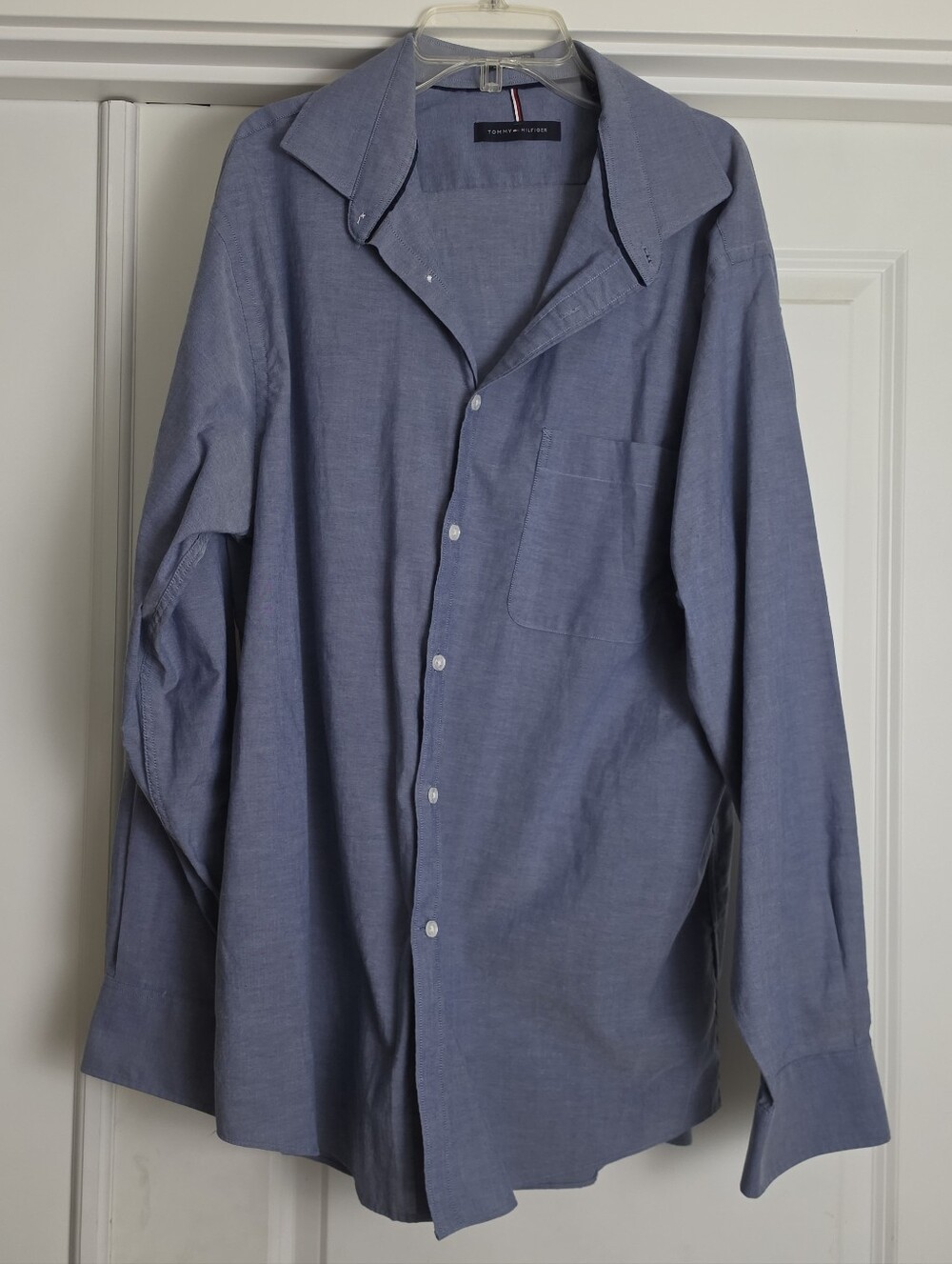 Tommy Hilfiger Men's Blue Button-Up Dress Shirt
